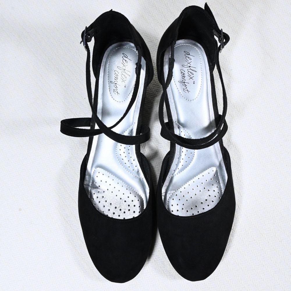 Cross Strap Black Wedges